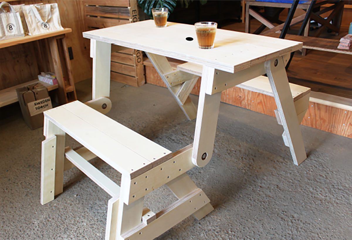 FOLDING BENCH - Veneer type